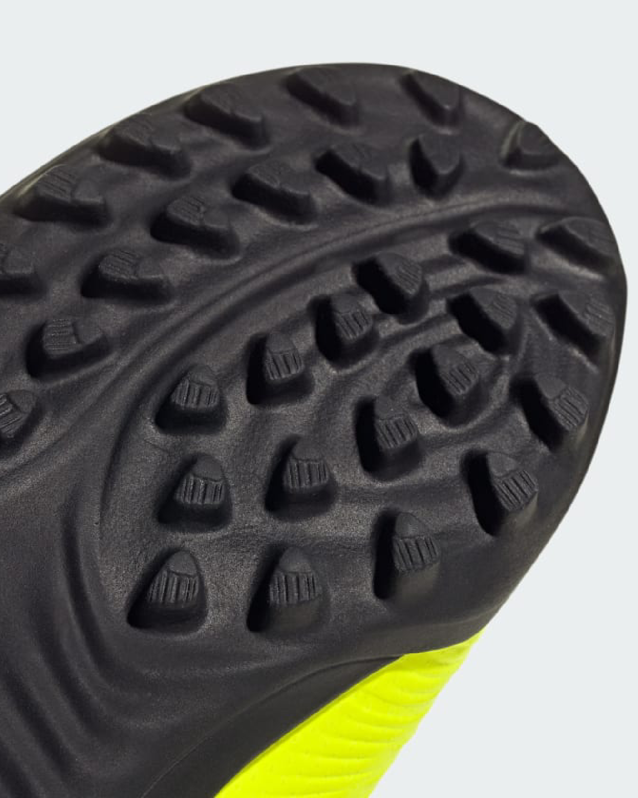 Image of  Детски Футболни обувки ADIDAS Junior Predator League TF IG5444 - Ballistic-sport